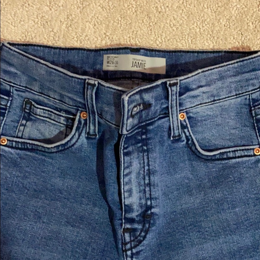 Jean - Picture 3 of 3
